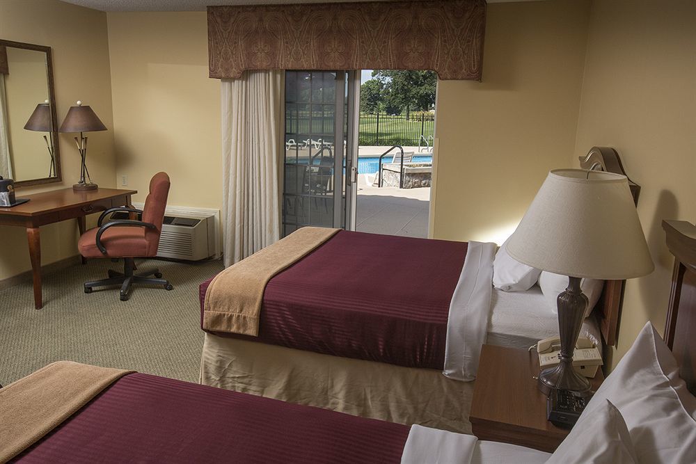 Swan Lake Resort Plymouth Exterior foto